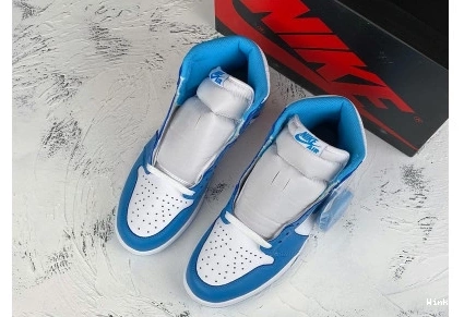 AIR JORDAN RETRO 1 OG HIGH 'UNC' 555088-117 - 0811